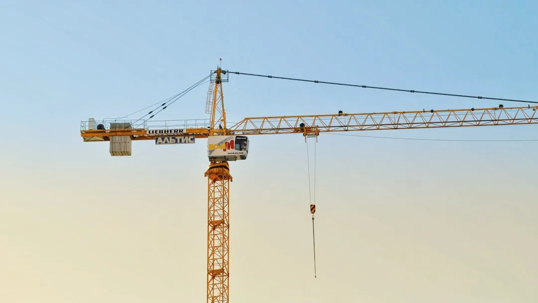 智能照明系统在办公场景中的节能效果与人体感应技术应用分析