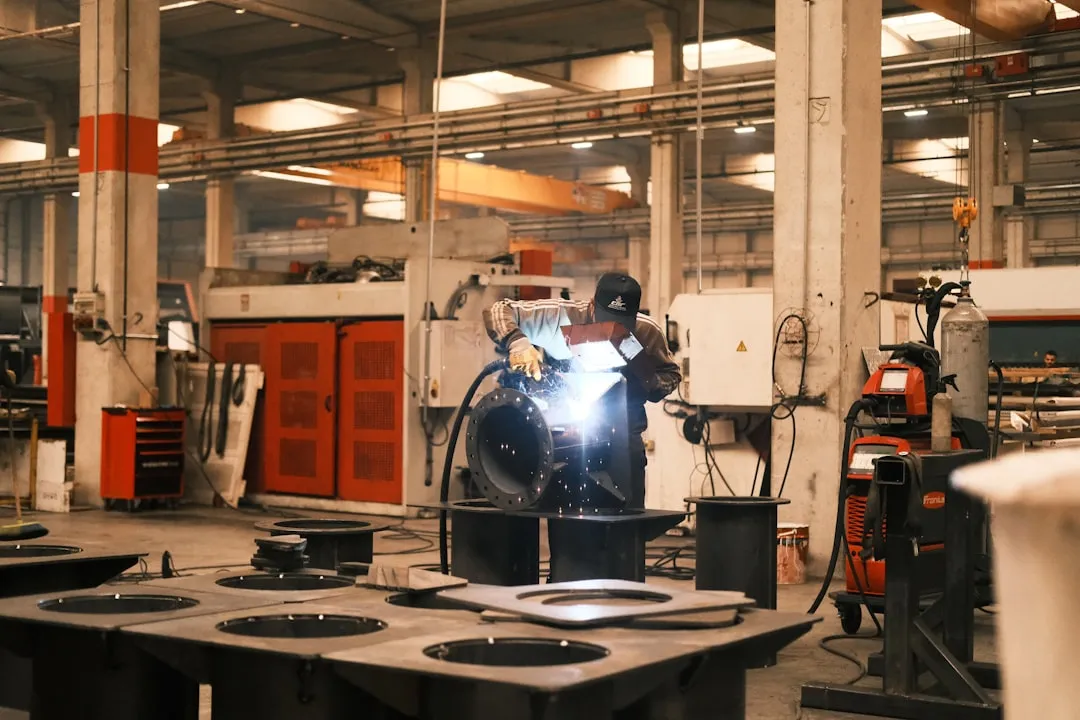 人体感应与远程控制技术在智能灯具中的协同工作原理解析